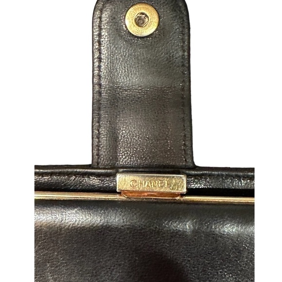 CHANEL Caviar CC Bi-Fold Wallet - Picture 9 of 12